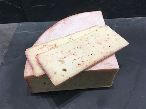 Livraison Raclette au Piment d Espelette à Rennes Fromagerie Gauthier