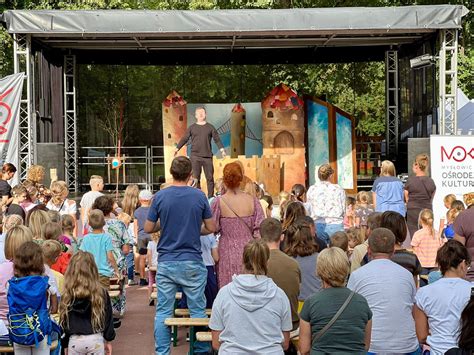 Teatr Ma Ego Widza Bajka O Kr Lewnie Marysi I Lodowej G Rze Mys Owice