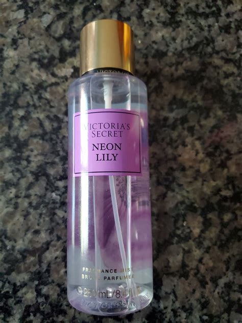 Victorias Secret Neon Lily Fragrance Mist Spray 8 4oz 250ml Brand New