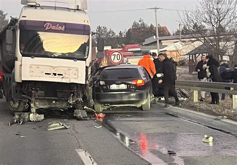 Foto Te Ka Saobra Ajna Nesre A Na Magistralnom Putu M Kod Ep A