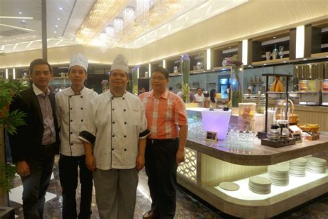 Buffet 101 Cebu offers all-you-can-eat dining in hotel setting