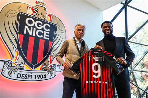 Mercato Terem Moffi Est Officiellement Le Nouvel Attaquant De L OGC Nice