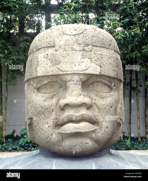 Olmec Head San Lorenzo High Resolution Stock Photography And Images Alamy