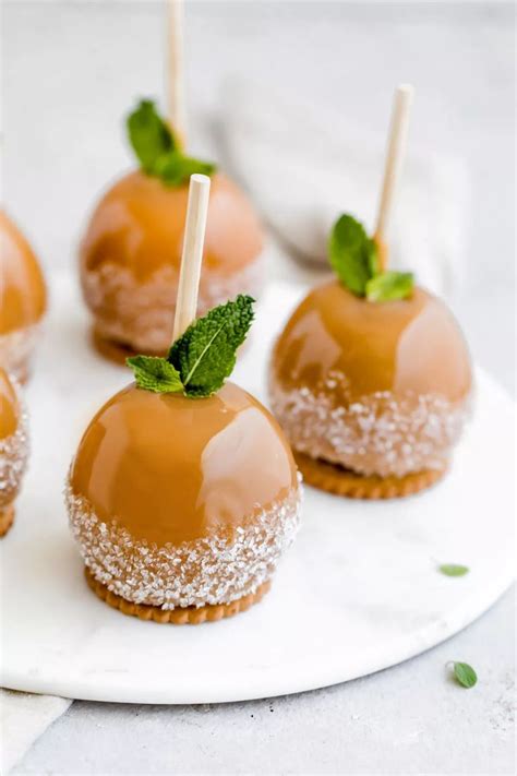 Genius Fall Wedding Desserts That Aren T Cake Caramel Apples