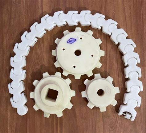 Rri Nylon Sprocket For Crate Conveyor At Best Price In New Delhi Id