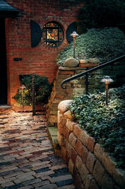 Front yard lighting ideas: 10 ways to illuminate your garden | Homes & Gardens