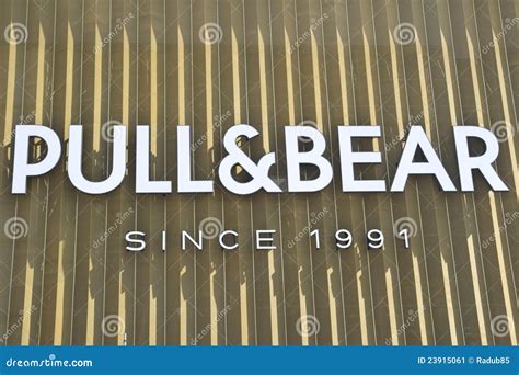 Pull & Bear Brand Logo Editorial Image | CartoonDealer.com #100226712