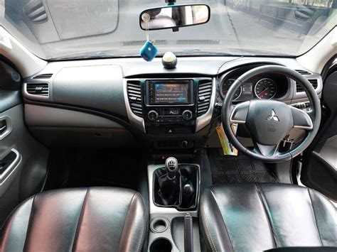 Mobil Pickup Bekas Mitsubishi Strada Triton Exceed Manual Double