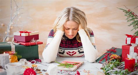 Tips For Balancing Stress And Your Holiday Budget