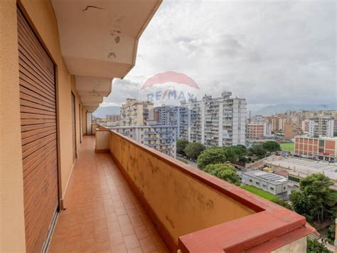 Vendita Attico In Via Guido Jung Palermo Buono Stato Con Terrazza