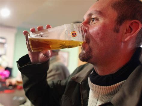 Alcohol Related Deaths In Scotland Fall By A Third In A Decade Bucking