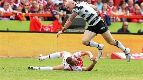 Hull Fc Boss Tony Smith Ready To Blast Adam Swift Until Two Try Salvo