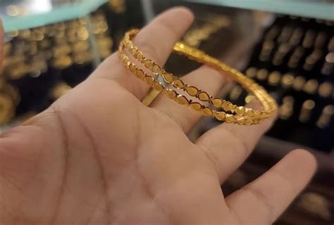 10 Latest Gold Bangle Design For Daily Wear 2022 2023 M Womenstyle