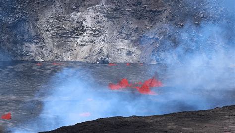 VIDEO Kilauea Unul Dintre Cei Mai Activi Vulcani Ai Planetei A Erupt