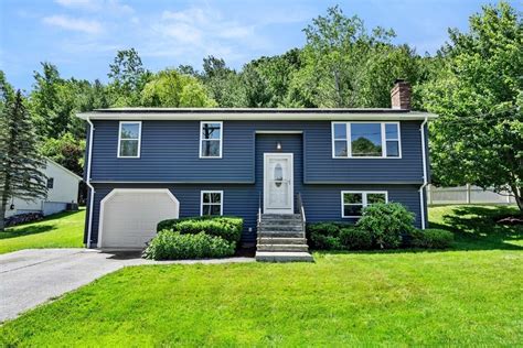 180 Summer Maynard Ma 01754 Mls 73002204 Redfin