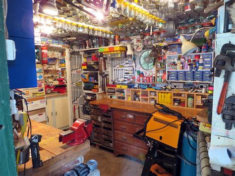 Pin by Norway Fjords on Retro Garage Ideas | Garage workshop, Home ...