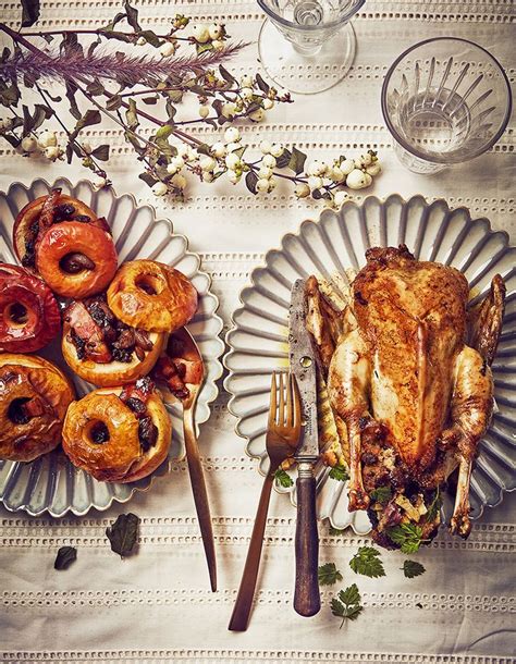 Poularde Farcie Au Foie Gras Pommes Farcies Au Lard Pour Personnes