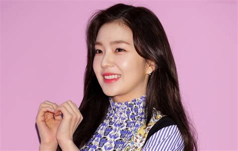 Red Velvet S Irene Renews Contract With Sm Entertainment