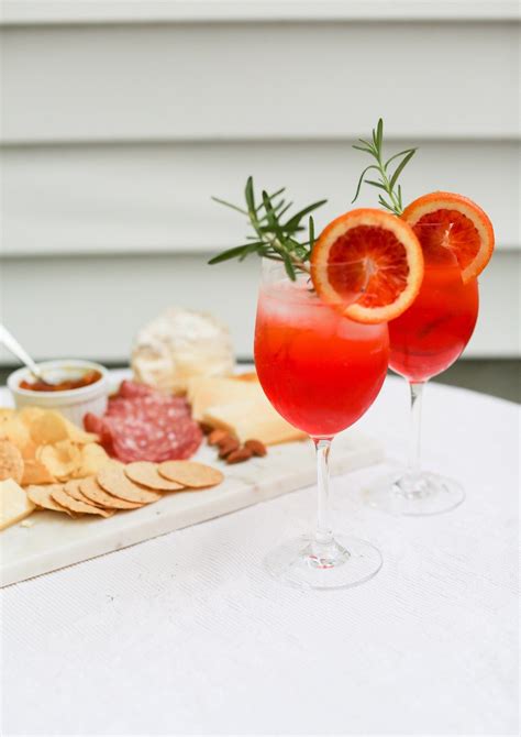 A Beginner S Guide To Italian Aperitivo Spritz Recipe Aperol Spritz Recipe Small Snacks