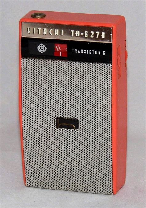 Https Flic Kr P BqpMUC Vintage Hitachi Transistor Radio Model TH