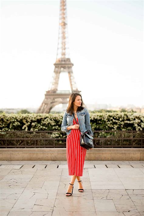 Eiffel Tower Photo Ideas | an indigo day - Lifestyle Blog