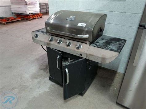 Char Broil Stainless Steel Outdoor Grill Propane Roller Auctions