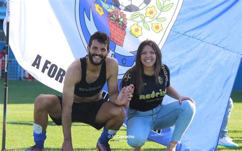 Jogador pede namorada em casamento em jogo da Taça de Portugal