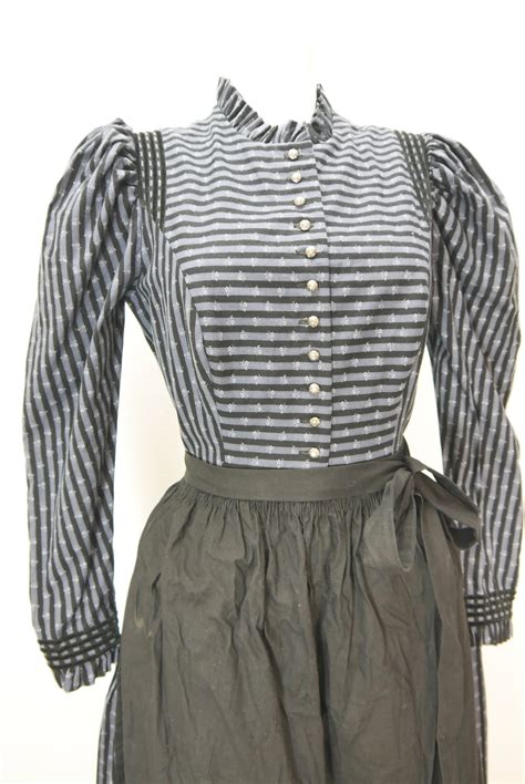 Trachten Rowe Tyrol Grau Mit Langem Puff Rmel Hammer Dirndl Mit Sch Rze