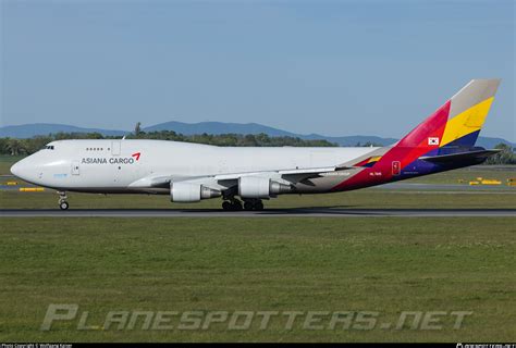 Hl Asiana Airlines Boeing E Bdsf Photo By Wolfgang Kaiser