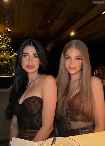 Kathiyessir Nude VoyeurFlash