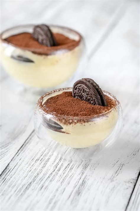 Weiße Mousse Au Chocolat Einfaches Und Köstliches Schokoladendessert