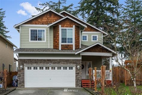 4209 144th St Sw Lynnwood Wa 98087 Mls 1389976 Redfin