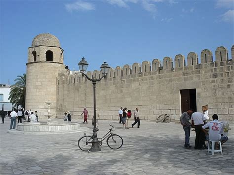 Visiter La Grande Mosquée préparez votre séjour et voyage La Grande