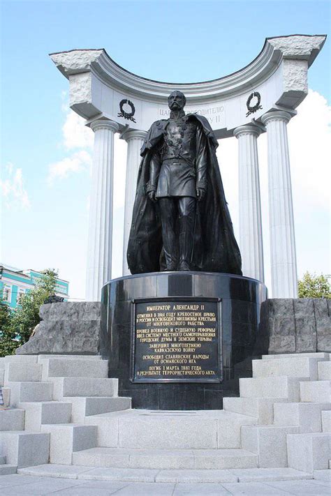 Чёрный миф о "русском рабстве"