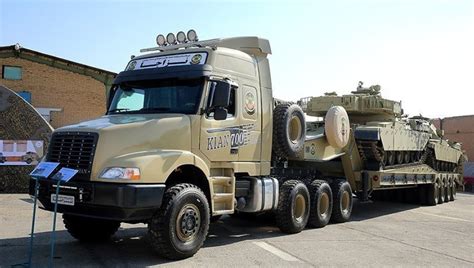 Bne IntelliNews Iran Unveils Super Heavy Tank Transporter Analysts