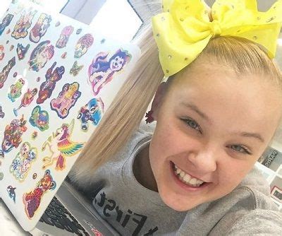 Jojo Siwa Net Worth Jojo Siwa Wiki Bio Age Net Worth And Images