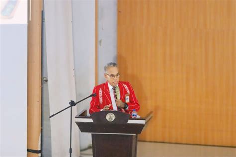 Kepala LLDikti XII Wisudawan Universitas Lelemuku Saumlaki Jadi Agen