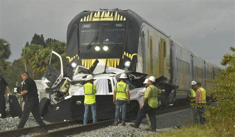 Ntsb Investigating 2 Brightline High Speed Train Crashes That Killed 3