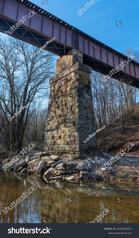 156 Sugar Creek Bridge Images Stock Photos And Vectors Shutterstock