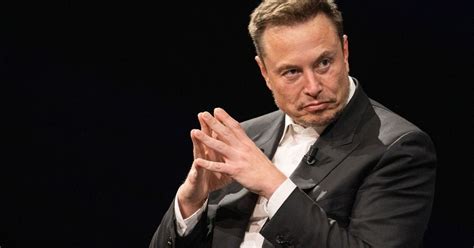 Elon Musks Wealth Slumps Billion As Tesla Shares Tumble Crain