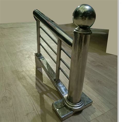 Silver Bar Stainless Steel Railings Mounting Type Floor At Rs