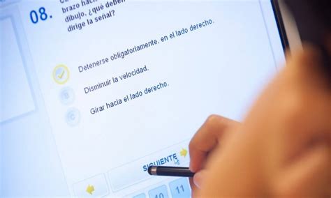 Claves para superar el examen teórico del Carnet de Conducir