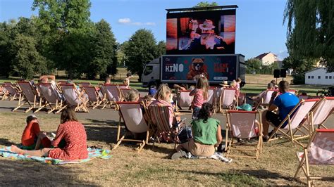 Podlaskie Kino Plenerowe W Trasie Podlaski Instytut Kultury