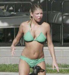 Uber Sexy Fergie Fgor Jizz And Comments Wot Wood U Do ZB Porn