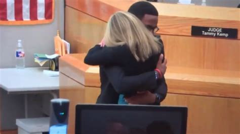 Hugs During Amber Guyger's Sentencing Trigger Black Twitter - Essence ...