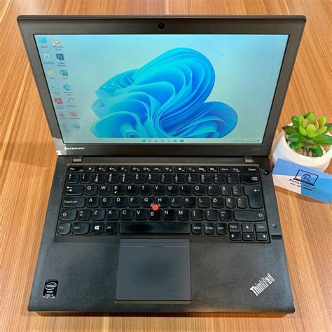 Jual Laptop Lenovo Thinkpad X I Gen Ram Gb Ssd Gb Bekas