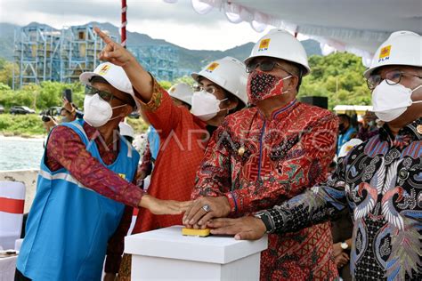 Peresmian Operasional Pembangkit Listrik Kapal Ambon Antara Foto