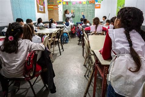 In Buenos Aires, School Construction Stalls Despite Overflowing Classrooms