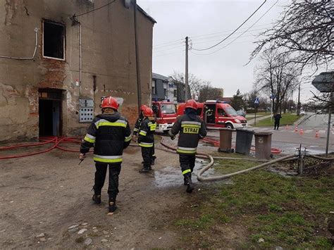 Pożar na Śląskiej w Łodzi Ewakuowano mieszkańców ZDJĘCIA Łódź