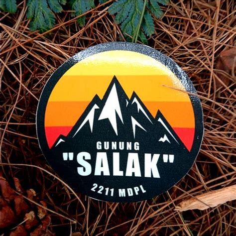 Jual STIKER GUNUNG SALAK TEMPELAN HELM KACA AKSESORIS PENDAKI GUNUNG